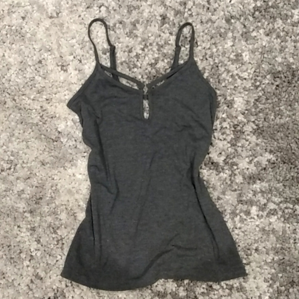 🌿XS Buckle Strappy Keyhole Tank🌿